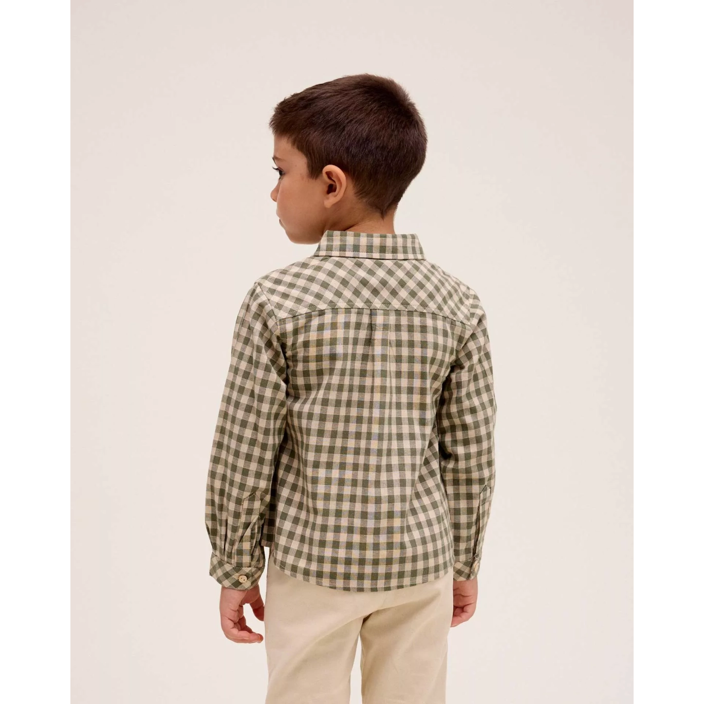 Camisa de niño de cuadros vichy en verde y beige 2