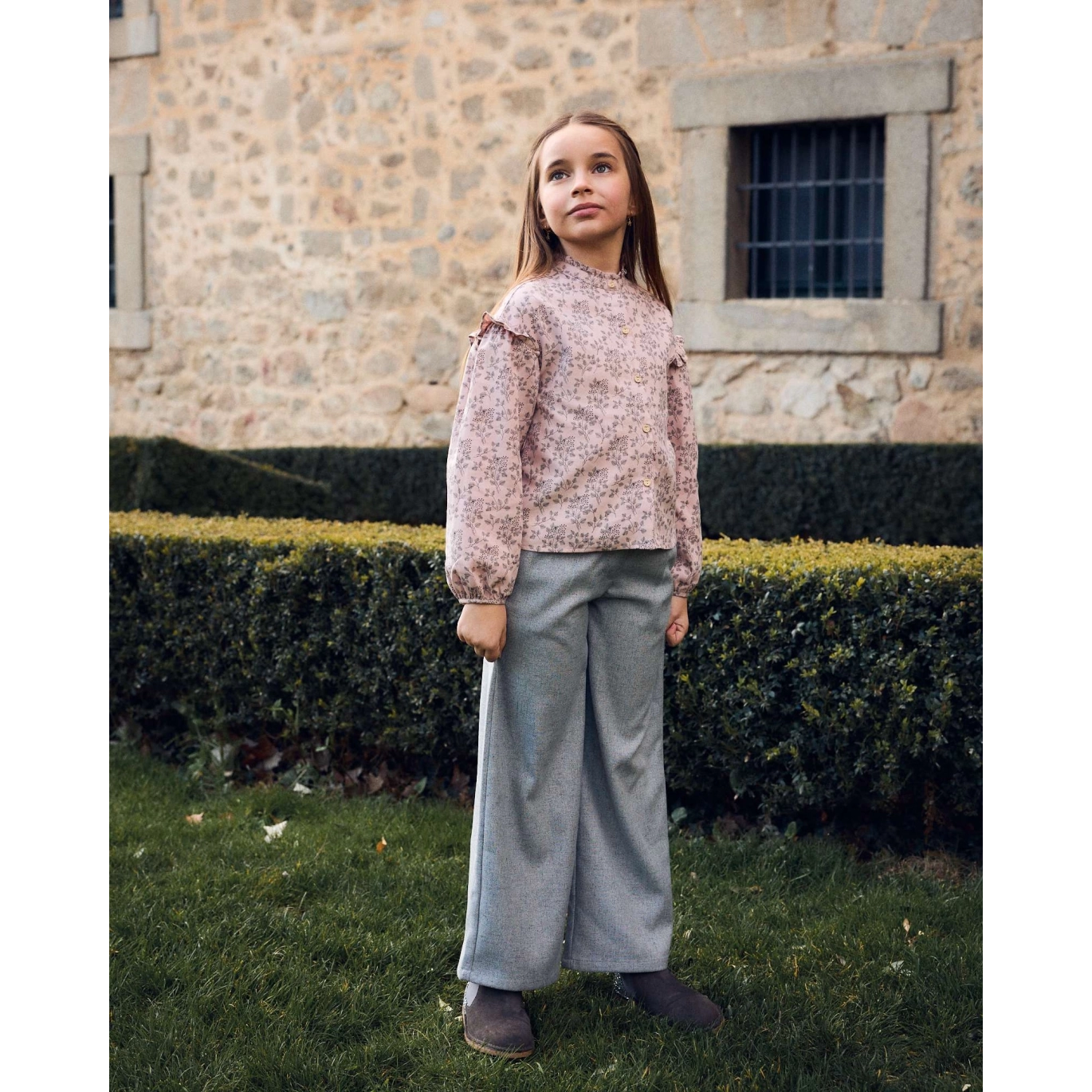 Blusa de niña rosa con flores grises | Dadati