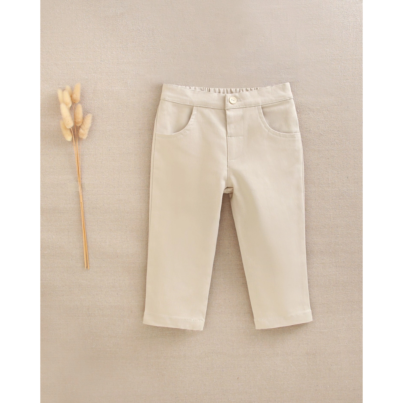 Pantalón de bebé niño largo en beige grisáceo