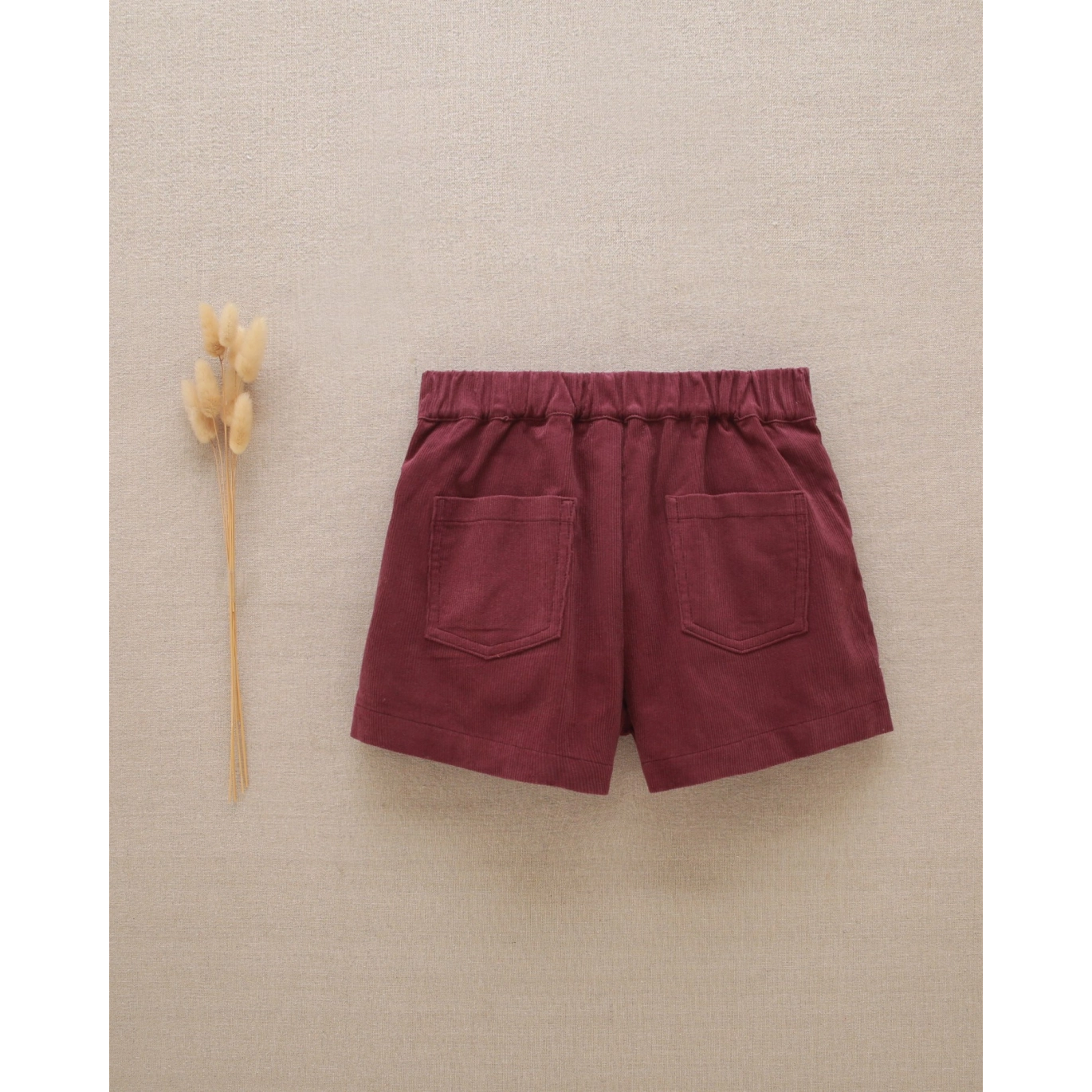 Shorts de niña de pana morado con botones delanteros 2