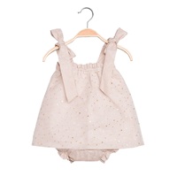 Imagen de Vestido de bebé niña en color arena con braguita