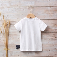 Imagen de Camiseta blanca bebé con estampado de pez en lateral