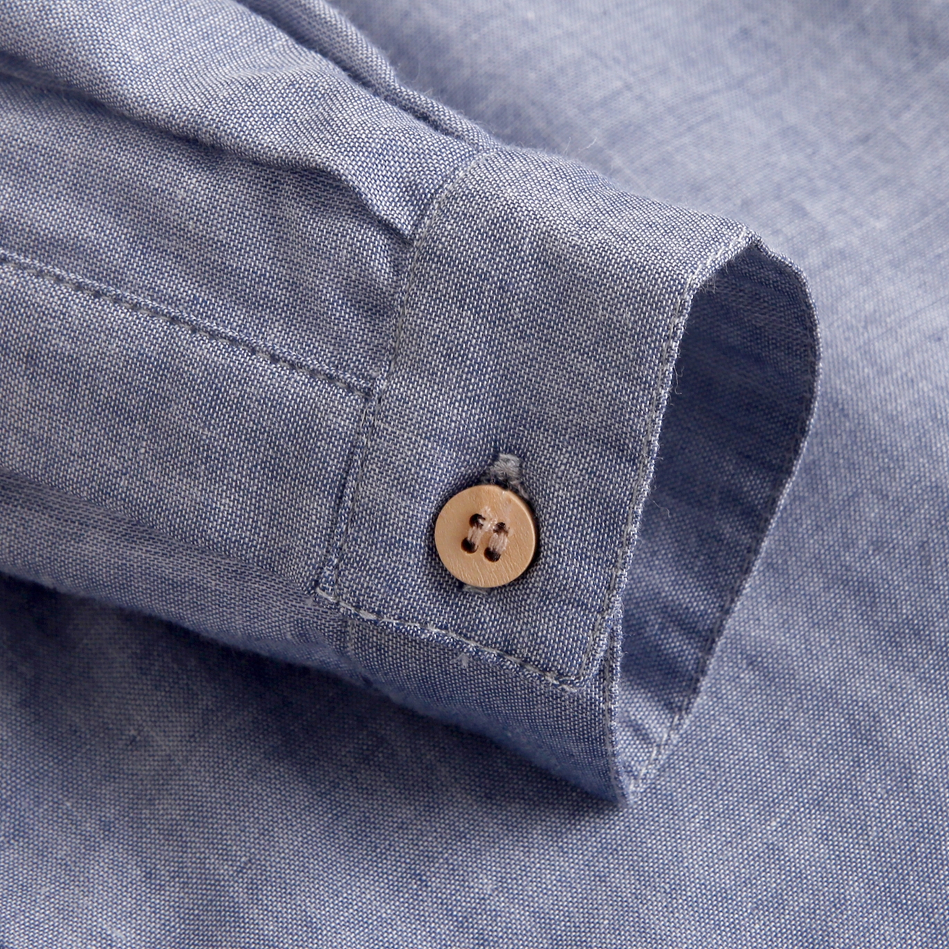 Imagen de Camisa de niño de manga larga en azul denim