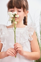Imagen de Vestido niña con pompones en relieve blanco 