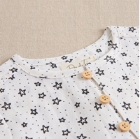 Imagen de Camisa de bebé niño estampado de estrellas 