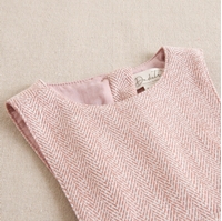 Imagen de Pichi de bebé niña en tejido de espiga rosa