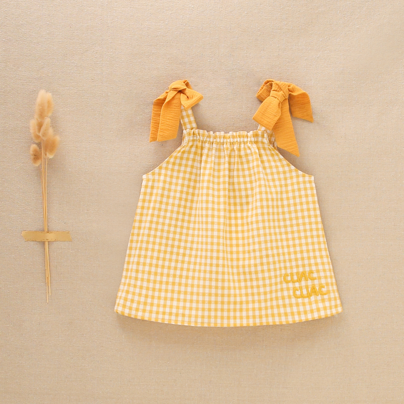 Imagen de Blusa de bebé niña de cuadros vichy amarillos mostaza y blancos