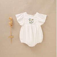 Imagen de Ranita de bebé niña blanca con bordado de flores