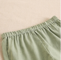 Imagen de Conjunto de bebé niño con camisa de cuadros vichy verdes y blancos y pantalón corto verde
