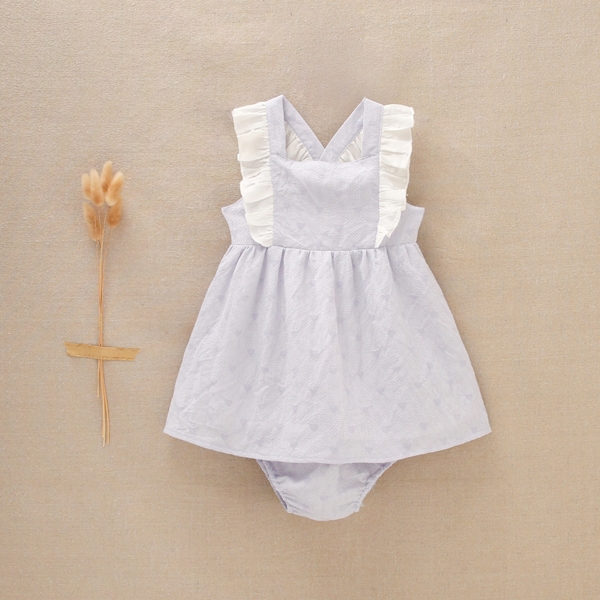 Imagen de Vestido de bebé niña lila con corazones