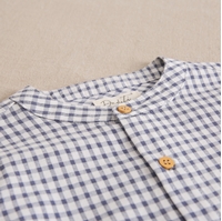 Imagen de Camisa de niño cuadros vichy azul y blanco cuello mao