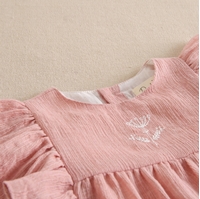 Imagen de Vestido bebé niña rosa con bordado en pechera