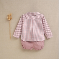 Imagen de Conjunto de bebé niño de camisa de cuadros de vichy y pololo liso malva