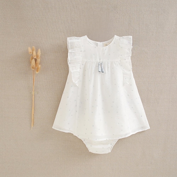 Imagen de Vestido de bebé niña con braguita en blanco y estrellas