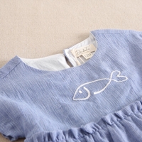 Imagen de Vestido de bebé niña con braguita azul con pez