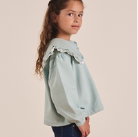 Imagen de Sudadera de niña en verde agua con cuello Peter Pan