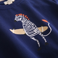 Imagen de Conjunto de niño de sudadera azul marino con dibujo de zebra y pantalón vaquero junior