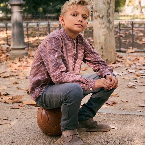 Imagen de Pantalón chino de niño en color gris